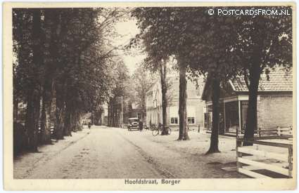 ansichtkaart: Borger, Hoofdstraat