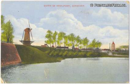 ansichtkaart: Gorinchem, Buiten de Arkelpoort