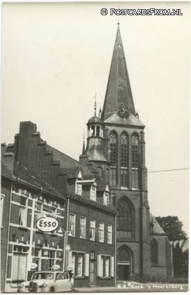 ansichtkaart: 's-Heerenberg, R.K. Kerk