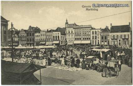 ansichtkaart: Groningen, Groote Markt. Marktdag