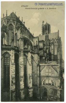 ansichtkaart: Utrecht, Noord-Oostelijk gedeelte v.d. Domkerk