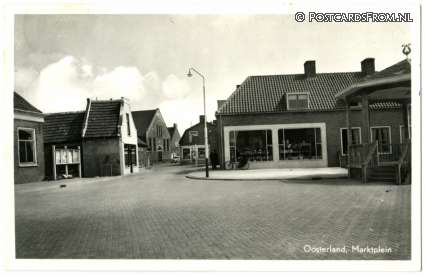 ansichtkaart: Oosterland ZL, Marktplein