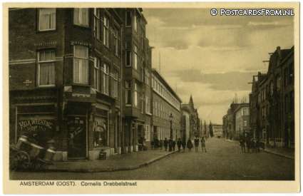 ansichtkaart: Amsterdam, Oost. Cornelis Drebbelstraat