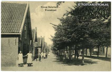 ansichtkaart: Nieuw-Beijerland, Voorstraat