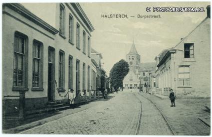 ansichtkaart: Halsteren, Dorpsstraat