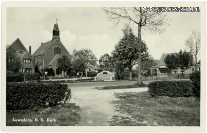ansichtkaart: Lewedorp, R.K. Kerk