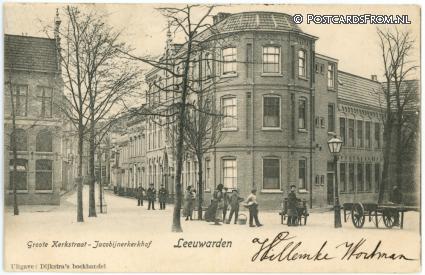 ansichtkaart: Leeuwarden, Groote Kerkstraat - Jacobijnerkerkhof