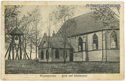 ansichtkaart: Wanneperveen, Kerk met Klokkestoel