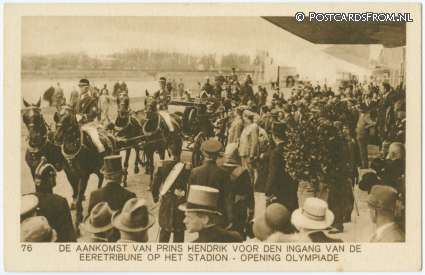 ansichtkaart: Amsterdam, Olympische Spelen 1928. De aankomst van Prins Hendrik voor den i