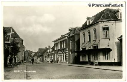 ansichtkaart: Ruurlo, Dorpsstraat