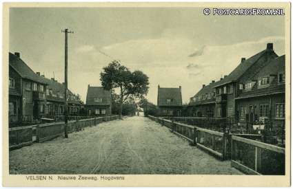 ansichtkaart: Velsen-Noord, Nieuwe Zeeweg. Hoogovens