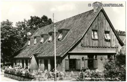 ansichtkaart: De Lutte, Hotel-Restaurant 'De Lutt'