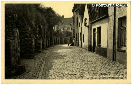 ansichtkaart: Maastricht, 't Lange Grachtje