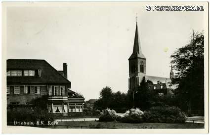 ansichtkaart: Driehuis NH, R.K. Kerk