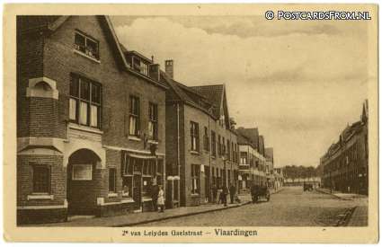 ansichtkaart: Vlaardingen, 2e van Leiyden Gaelstraat. Badhuis