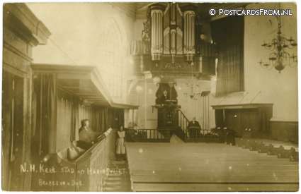 ansichtkaart: Stad aan 't Haringvliet, N.H. Kerk. Interieur