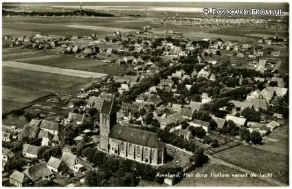 ansichtkaart: Hollum, Het dorp vanuit de lucht