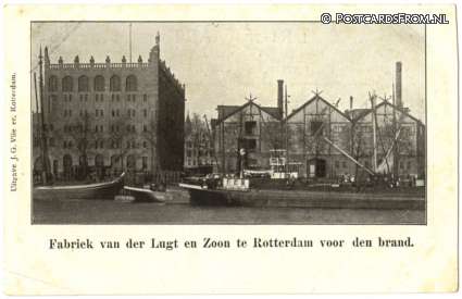 ansichtkaart: Rotterdam, Fabriek van der Lugt en Zoon voor den brand