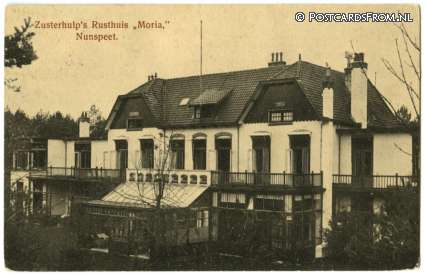 ansichtkaart: Nunspeet, Zusterhulp's Rusthuis 'Moria'