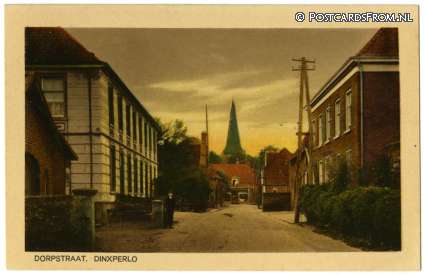 ansichtkaart: Dinxperlo, Dorpstraat