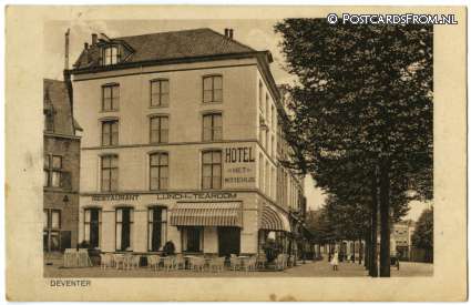 ansichtkaart: Deventer, Hotel 'Het Witte Huis'