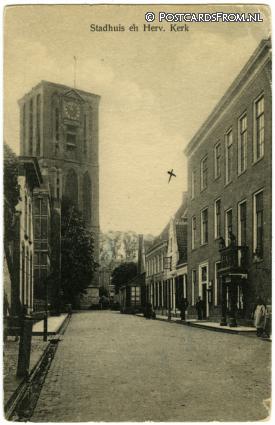 ansichtkaart: Elburg, ? Stadhuis en Herv. Kerk