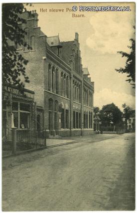 ansichtkaart: Baarn, Het nieuwe Post- en Telegraafkantoor