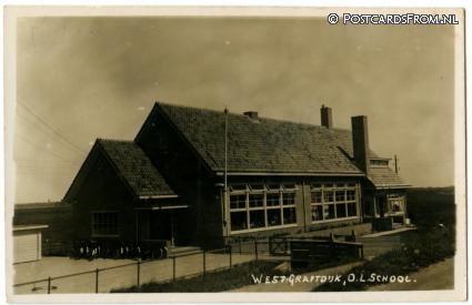 ansichtkaart: West-Graftdijk, O.L. School