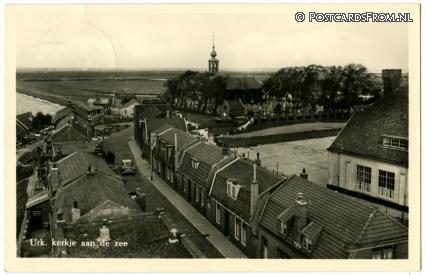 ansichtkaart: Urk, Kerkje aan de zee