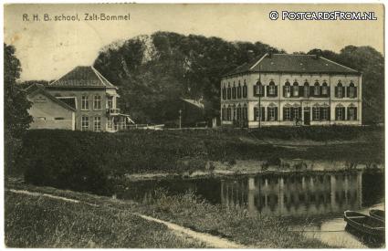 ansichtkaart: Zaltbommel, R.H.B. school
