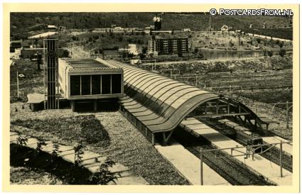ansichtkaart: 's-Gravenhage, Het Centraal Station van miniatuurstad 'Madurodam'