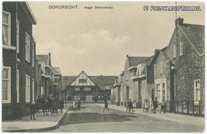 ansichtkaart: Dordrecht, Aafje Dekenstraat