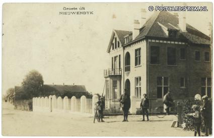 Nieuwendijk NB, Groete uit ansichtkaart: Nieuwendijk NB, Groete uit