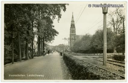 Voorschoten, Leidscheweg ansichtkaart: Voorschoten, Leidscheweg