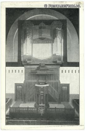 ansichtkaart: Alphen aan den Rijn, Interieur der N.H. Kerk