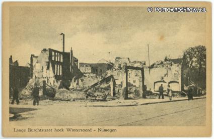 ansichtkaart: Nijmegen, Lange Burchtstraat hoek Wintersoord
