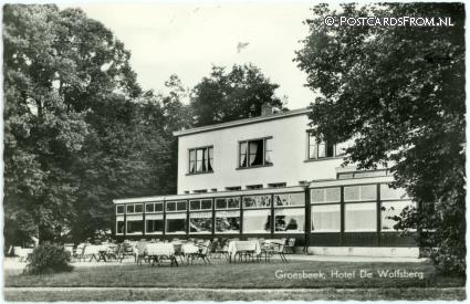 ansichtkaart: Groesbeek, Hotel De Wolfsberg