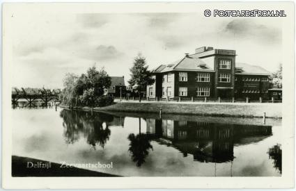 ansichtkaart: Delfzijl, Zeevaartschool