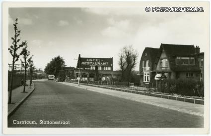 ansichtkaart: Castricum, Stationsstraat. Hotel 'Rusink'