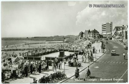 ansichtkaart: Vlissingen, Zeebad. Boulevard Evertsen