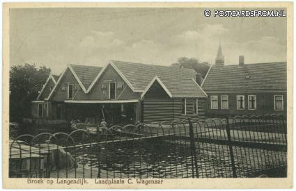 ansichtkaart: Broek op Langedijk, Laadplaats C. Wagenaar
