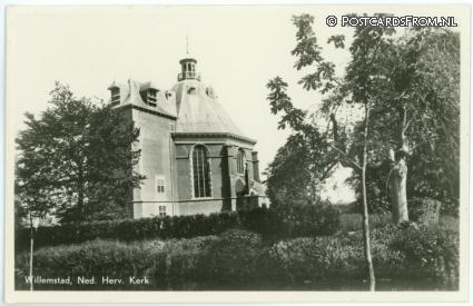 ansichtkaart: Willemstad, Ned. Herv. Kerk