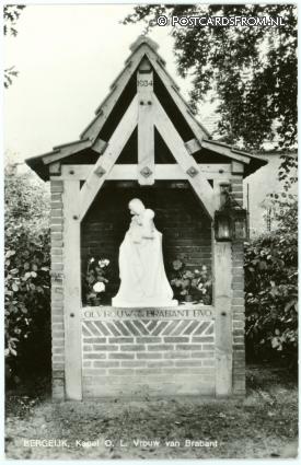 ansichtkaart: Bergeijk, Kapel O.L. Vrouw van Brabant