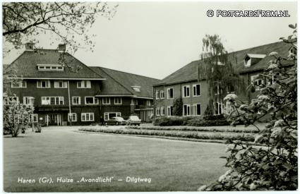 ansichtkaart: Haren GN, Huize 'Avondlicht'. Dilgtweg