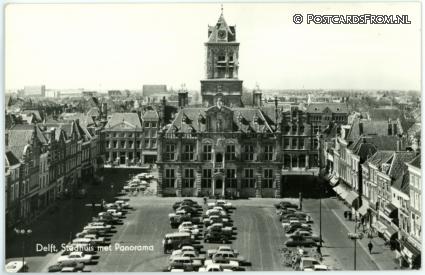 ansichtkaart: Delft, Stadhuis met Panorama