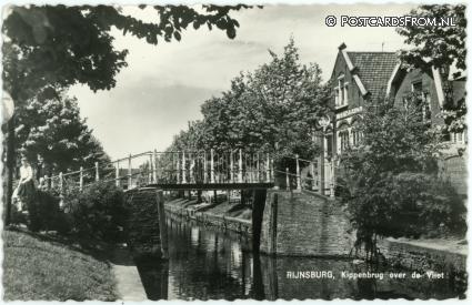 ansichtkaart: Rijnsburg, Kippenbrug over de Vliet. Lunchroom 'Central'