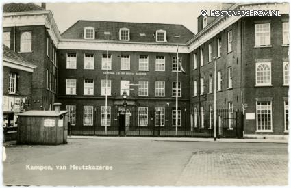 Kampen, Van Heutzkazerne ansichtkaart: Kampen, Van Heutzkazerne