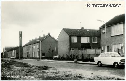ansichtkaart: Maasdijk, Ruyterstraat