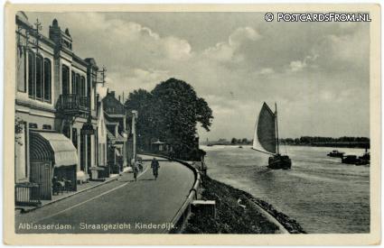 ansichtkaart: Alblasserdam, Straatgezicht Kinderdijk