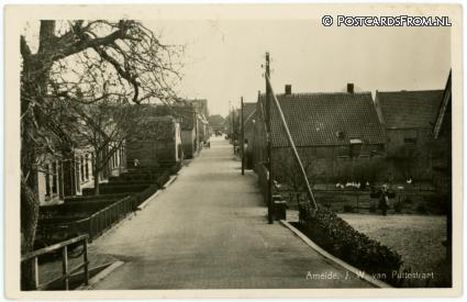 ansichtkaart: Ameide, J.W. van Puttestraat